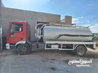  1 تنك نضح افيكو.... موديل 2000