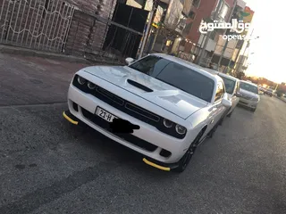  1 دودج جالنجر 2021 sxt-v6