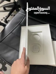  5 IPAD pro silver 13inch M4 265gb مستعمل بس دراسه مشحون 6 مرات