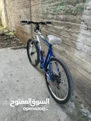  3 بسكليت للبيع أو للبدل على بسكليت كهربه أو سكوتر  بركات فحمات امامي وخلفي  السعرات 8 خلفي و 3 امامي