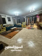 6 شقه ايجار فاضى 180 متر مدينه نصر المنطقه التامنه  
