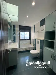  13 شقة في الطيرة للبيع بالقرب من مطعم جاسمين