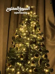  8 شجرة كريسماس