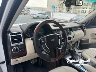  7 rangerover vogue supercharged 2011 gcc orginal paint super clean car no accident