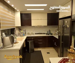  1 فيلا مفروشة للايجار بمنطقة سطح مرحبا