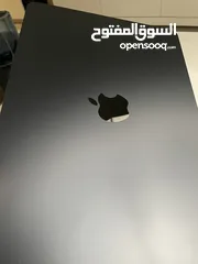 3 Apple Macbook Air M2