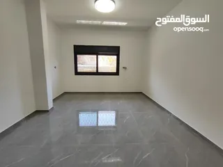  13 شقة للإيجار – الرام (أول نزول الكسارات قرب سوبر ماركت السلايمة)