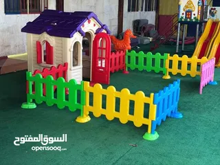  5 حديقة مرورية 4متر في 4 متر مع شواخص مرورية وسيارات.