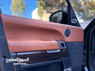  17 Range Rover autobiography