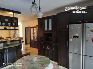  2 شقة مفروشة للإيجار في عين منجد