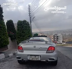  6 هيونداي تيبرون 2001