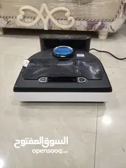  7 neato D8  robot vacuum cleaner