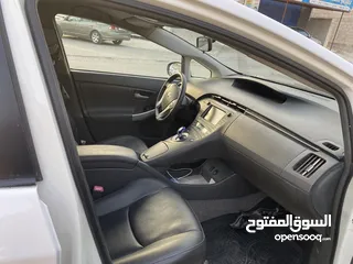  10 تويوتا بريوس هايبرد موديل 2010  بطارية جديدة من الوكالة مدهونة حديثا الداخلية نظيفة وممتازة