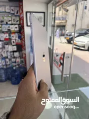  8 Apple iPad Air 2