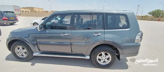  3 Mitsubishi Pajero 2007