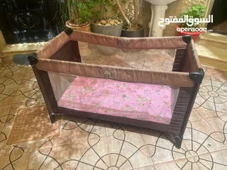  2 سرير اطفال نضيفه جدا