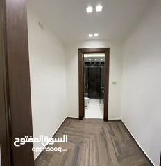  15 شقة مميزة للبيع في ضاحية النخيل /طريق المطار