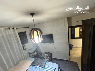  6 شقة طابق رابع اخير مع روف واطلالة مميزة جدا بسعر لقطة