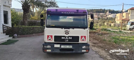  7 شحن خفيف 15 طن (Man)