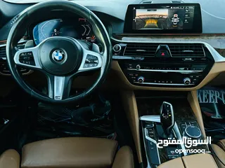  11 BMW 2020 530i