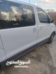  8 باص هونداي
