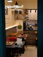  6 Cafe House