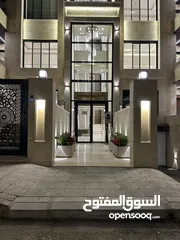  25 شقة مميزة للبيع في ضاحية النخيل /طريق المطار