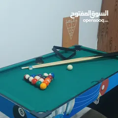  10 طاوله 6×1 مكونه من عدة العاب