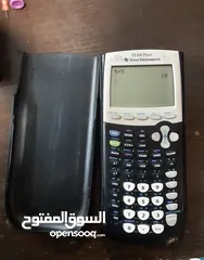  1 الة حاسبة علمية ti-84 plus