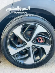  8 هونداي توسان 4/4