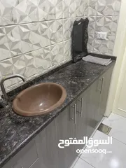  6 عيادة طبية