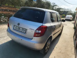  6 فابيا 2011 بالرخصة