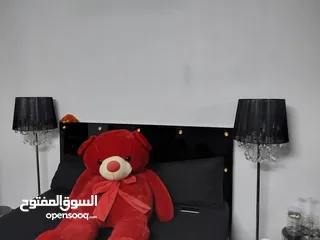  3 ستاند لامب فاخر ب6 لمبات كريستال طويل لون الكفر اسود لون الستاند سلفر ستانلس ستيل اصلي عدد 2