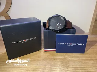 7 TOMMY HIFIGER WATCH