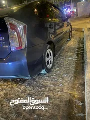  1 تويوتا بريوس 2013
