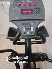  1 جهاز كروس الغزال لايف فتنس امريكي اصلي للبيع او للبدل مناسب لجميع الاعمار