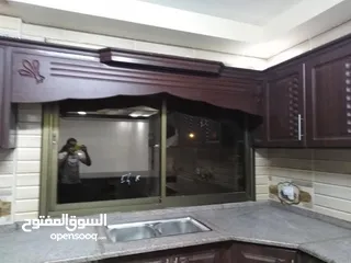  2 اسم المحل الثقه لل المنيوم