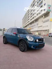  24 "Get Ready for a Unique Adventure: Own Your MINI Cooper Countryman S Line 1600 cc Today!"