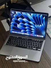  1 MacBook Pro 2020 32ram