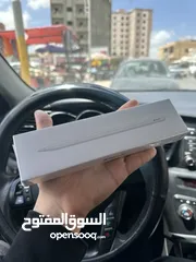  1 قلم apple جديد