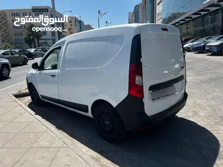  11 فان رينو دوكر 2017