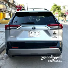  5 RAV4 هايبرد