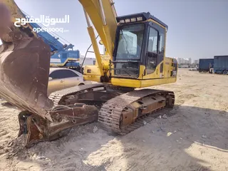  2 حفاره كوماتسو 200 للبيع 2016 داش 8 ياباني Komatsu 200 excavator for sale 2016 Dash 8 Japanese