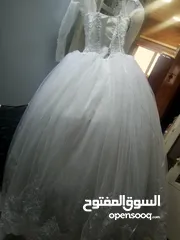  10 فستان عروس عدد 2 للبيع