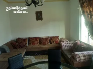  5 طقم كورنر + قطعه ثلاثيه قابل للفتح إلى سرير