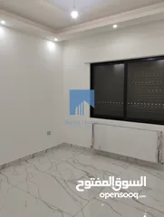  2 شقة فاخرة للبيع في الجاردنز  - خلف الدستور طابق اول 155م تشطيب سوبر ديلوكس لم تسكن