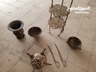  2 موجود قطع نوادر