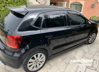  2 سيارة بولو 2011