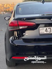  18 كيا k3 2017  لون اسود وارد كوريا الصنف المميز  فحص كامل 7 جيد استخدام شخصي