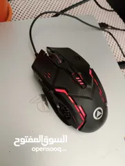  9 بليستيشن 4 اسلم فضي للبيع